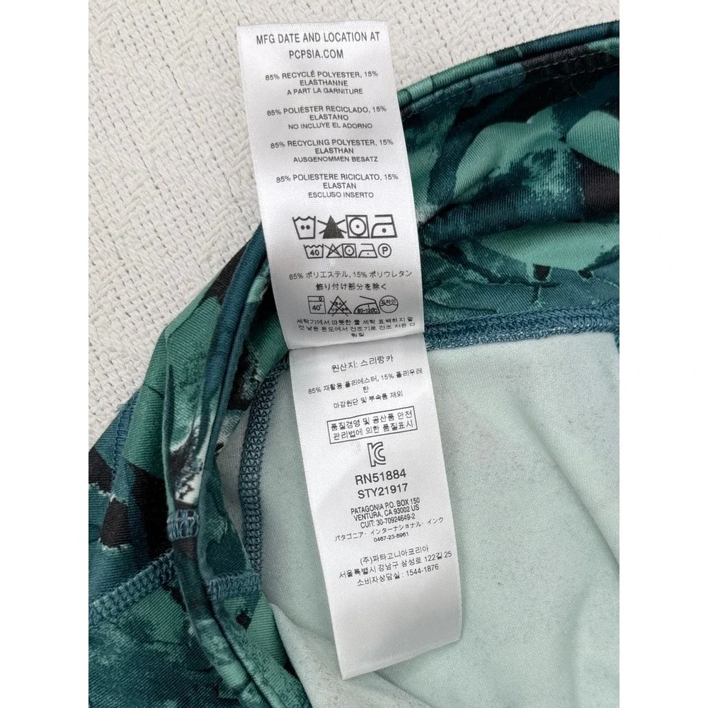 Patagonia Womens‎ Teal Abstract Print Sports Bra and Cropped Leggings Set Small